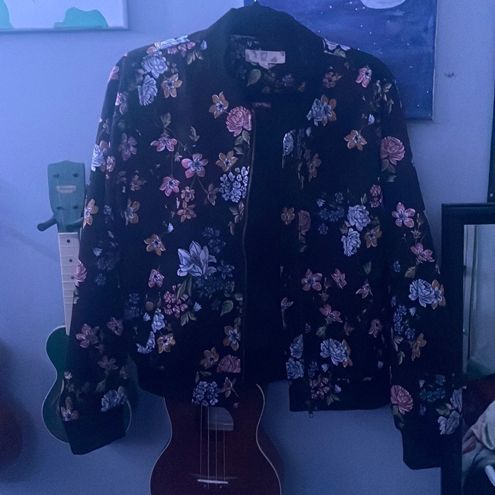 Bomber jacket, floral size large